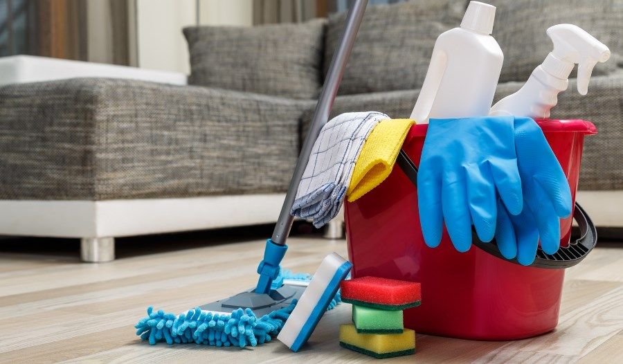 Ev Temizliği 1+0 2 Ev Temizliği 1+0